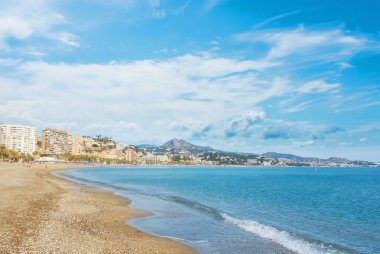 Malaga şehir ve La Malagueta plaj panoramik hava Üstten Görünüm,
