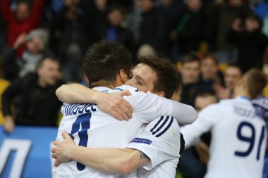 Miguel Veloso ve Antunes kutluyor, Uefa Avrupa Ligi yuvarlak Dinamo ve Everton arasında 16 ikinci bacak maçın gol