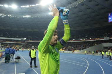 O Uefa Avrupa Ligi yuvarlak 16 ikinci bacak maç Dinamo ve Everton arasında sonra onun hayranları için alkışlar iken Olexandr Shovkovskiy portre
