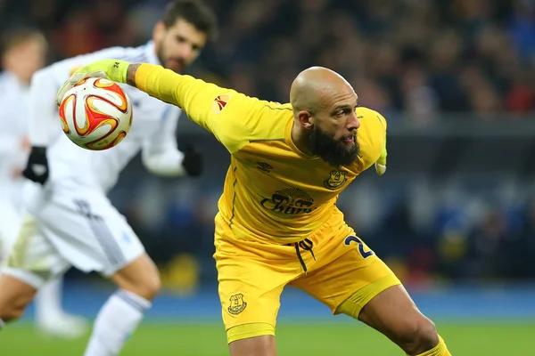 Tim Howard, Uefa Avrupa Ligi yuvarlak 16 ikinci bacak maç Dinamo ve Everton arasında