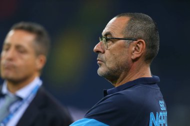 Kharkiv, Ukrayna - 13 Eylül, 2017: Ssc Napoli koçu Maurizio Sarri yakın çekim portre. Şampiyonlar Ligi. Shakhtar - Napoli. Metalist Stadyumu