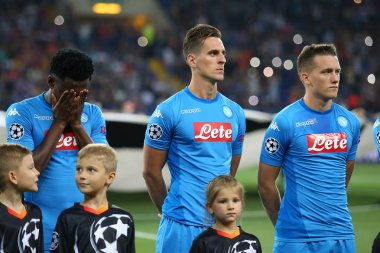 Kharkiv, Ukrayna - 13 Eylül, 2017: Ahmet Diawara, Arkadiusz Milik, Piotr Zielinski Portreler doğrultusunda. Şampiyonlar Ligi. Shakhtar - Napoli. Metalist Stadyumu