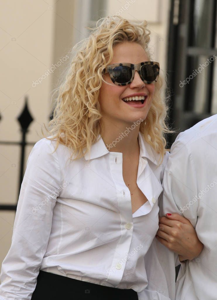 Singer Pixie Lott Stock Editorial Photo © 133030610