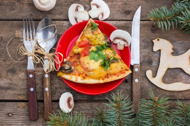 Noel Pizza'da. Sofra takımı