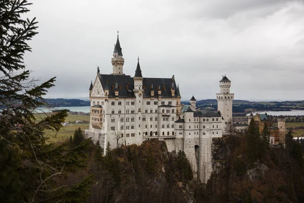 Neuschweistein slott i vinter, Bayern, Tyskland — Stockfoto