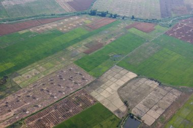 Angeles City'de hava, Luzon, Filipinler