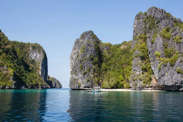 Waterscape, El Nido, Bacuit defne, Palawan Adası, Palawan eyaletinin, Filipinler — Stok fotoğraf