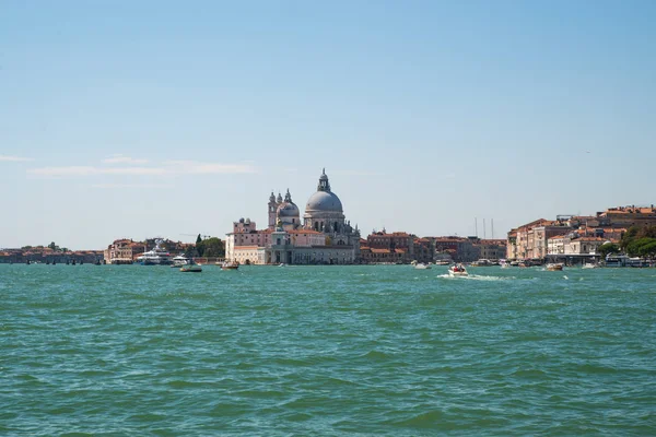 Blick auf Venedig vom Meer aus — Stockfoto