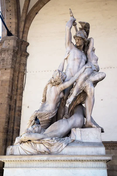 Le viol de Polyxena à Loggia dei Lanzi, Place Signoria, Florence, Italie — Photo