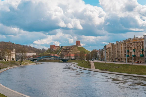 Гедиминская башня в Вильнюсе, Литва — стоковое фото