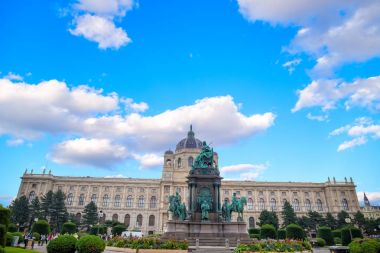 Anıtlar İmparatoriçe Maria Theresa, Sisi. Viyana, Avusturya