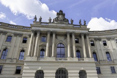 Humboldt Üniversitesi olan Berlin'de sonbahar günü Berlin Almanya Eylül 2017