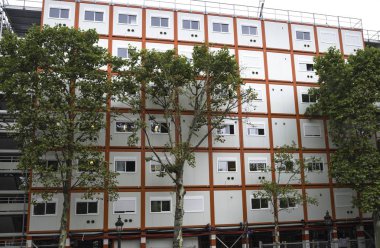 Modüler Kabin inşaatçılar inşaat sitesinde