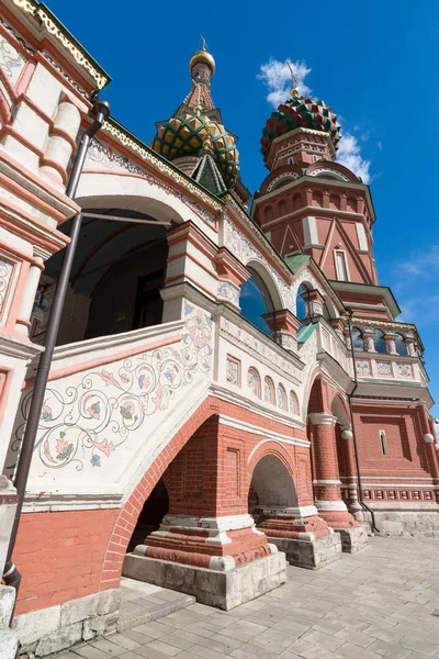 Europa. Russland. Moskau. Basilius-Kathedrale auf dem Roten Platz — Stockfoto