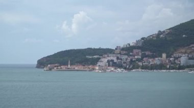 Karadağ Budva 'sı. Budva 'nın eski bölümünün görüntüsü