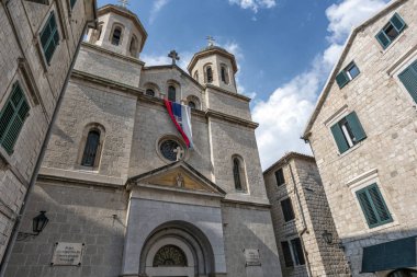 Kotor Montenegro 'da. Sveti Nikola kilisesi, eski Kotor kasabasındaki bir Sırp Ortodoks kilisesi.