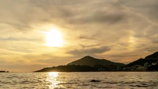 Timelapse Montenegro. Puesta de sol sobre la Riviera de Budva — Vídeos de Stock