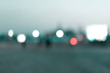 Parkta geceleri ışıkları