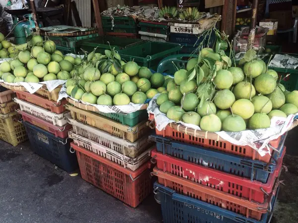 Guava fruit in food market — Stock Photo, Image