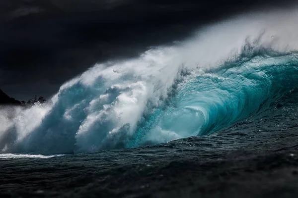 Трубная волна, Северный берег — стоковое фото