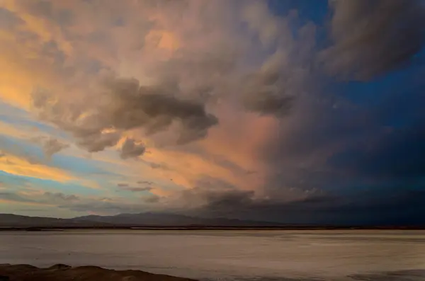 Vista Panoramica Del Tramonto Sulle Saline Vicino Calama Cile — Foto Stock