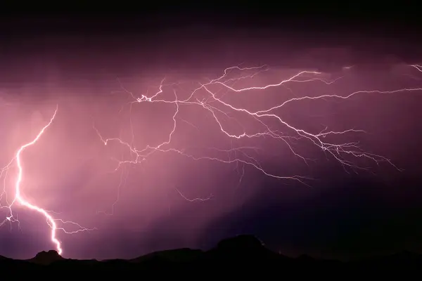 Vista Panoramica Dell Illuminazione Sulle Gila Bend Mountains Arizona America — Foto Stock