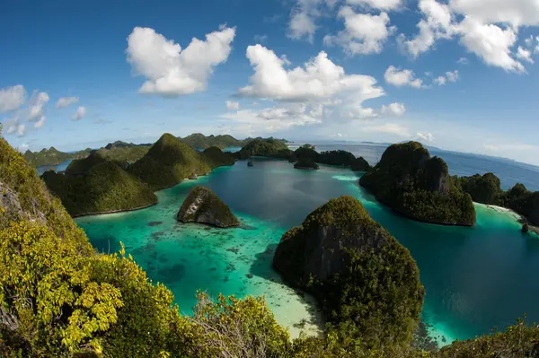 Vista Panorâmica Das Ilhas Baías Tropicais Sorong Papua Ocidental Indonésia — Fotografia de Stock