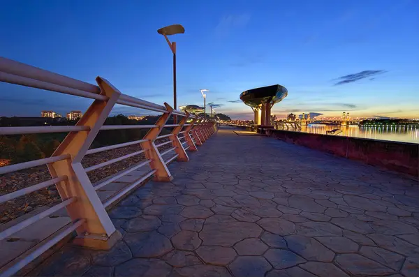 Scenic View Boardwalk Waterfront Night Putrajaya Malaysia — Stock Photo, Image