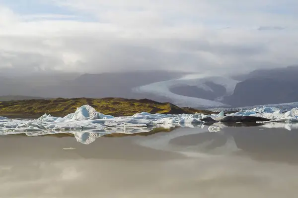 Vista Panoramica Iceberg Galleggianti Nel Lago Islanda — Foto Stock