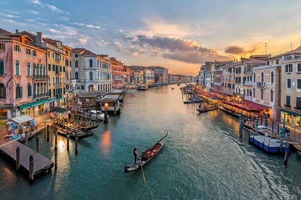 Italien Venedig Erhöhter Blick Auf Den Kanal Der Stadt — Stockfoto