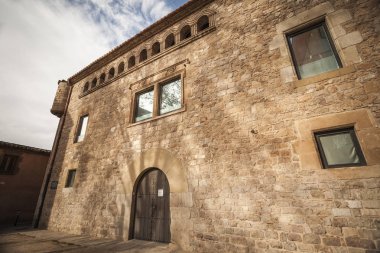 Hospitalet De Llobergat, İspanya-Ocak 21,2015: bina, antik Ortaçağ dönemi, kule, Torre Blanca veya L Harmonia, tarihi merkez Hospitalet de Llobregat, il Barcelona, İspanya.