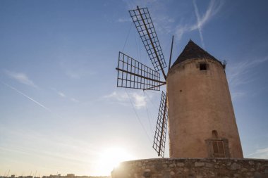 Palma de Mallorca, İspanya eski yel değirmeni.