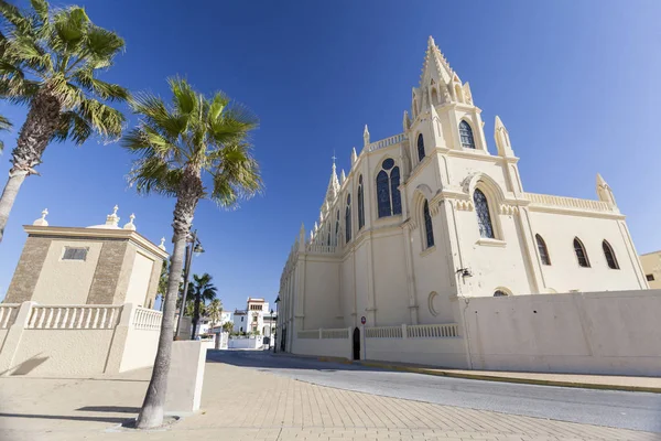 Sanctuary of Nuestra Senora de la Regla, maritime promenade of Chipiona, Andalucia. — Stock Photo, Image