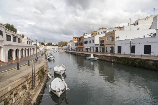 Ciutadella, Hafenblick, Yachthafen, Menorca, Balearen. — Stockfoto