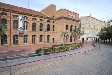 Kültürel merkezi Tecla Sala, eski tekstil fabrikası, Hospitalet de Llobregat, ili Barcelona, İspanya.