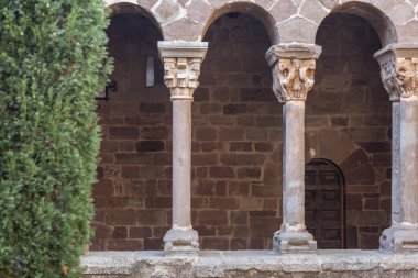 Manastır, Romanesk tarzı, manastır Santa Maria, L Estany, moianes bölge comarca, il Barcelona, İspanya.