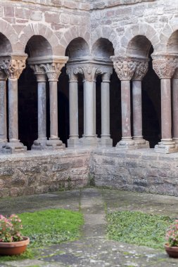 Manastır, Romanesk tarzı, manastır Santa Maria, L Estany, moianes bölge comarca, il Barcelona, İspanya.