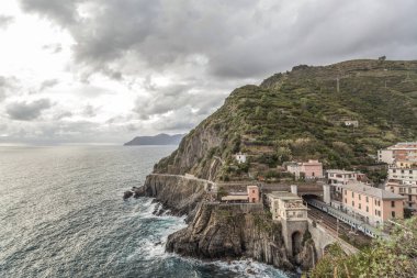 Deniz manzarası Riomaggiore, Cinque Terre, İtalya.