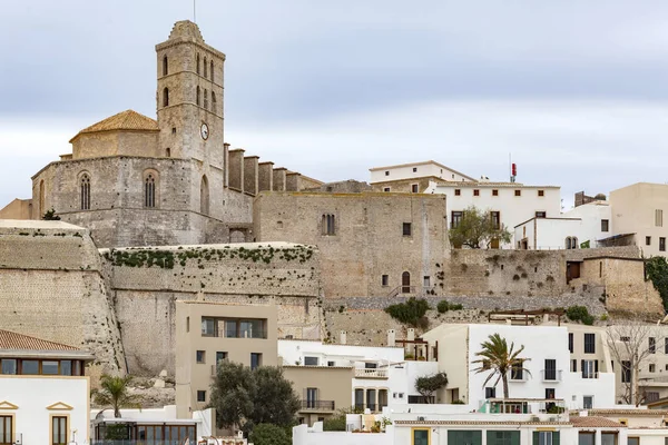 Dalt Vila, unesco dünya mirası, tarihi merkez, Ibiza, Balear Adaları genel görünümü.