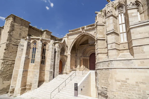 Catedral Vieja, Catedral de Santa Maria de la Seu Vella, estilo gótico, monumento icónico en la ciudad de Lleida, Cataluña . — Foto de Stock