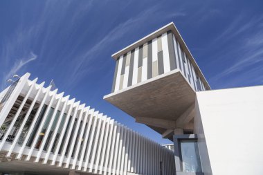 Bir Lloret De Mar, mimari, modern bina, kültür sitesi, Kültür Evi,