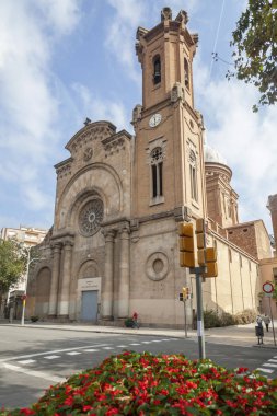 Mimarlık, dini yapı, kilise, Iglesia de Sant Andreu de Palomar, yazan Pere Falques, Sant Andreu Quarter, Barcelona.