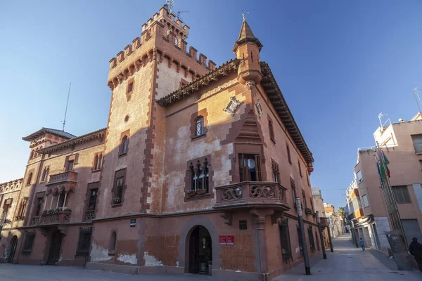Klasik mimari, Bina, Modolell, Can Viladecans, il Barcelona, İspanya.