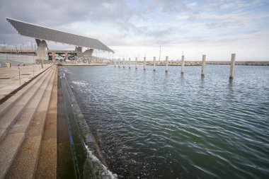  Fotovoltaik panel Forum bölge ve banyo alanında, banys del forum, Barcelona.