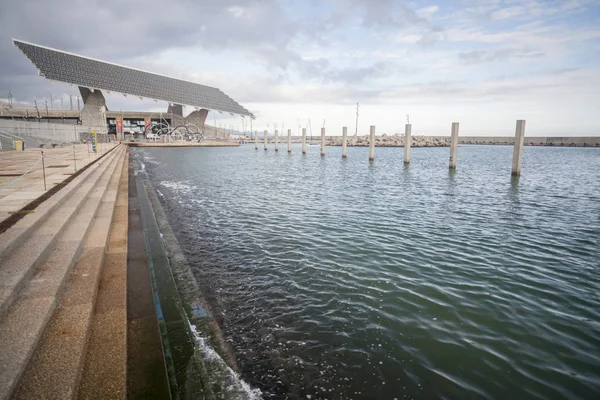  Fotovoltaik panel Forum bölge ve banyo alanında, banys del forum, Barcelona.