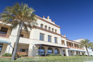  Bina cephe Le Meridien Ra Beach Hotel Spa ve, El Vendrell, Costa Daurada, il Tarragona, Katalonya, İspanya.