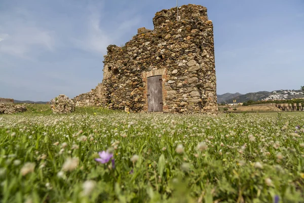 Ciutadella de Roses, spazio culturale, fortificazione in rovina, Rose, provincia Girona, Costa Brava, Catalogna . — Foto Stock