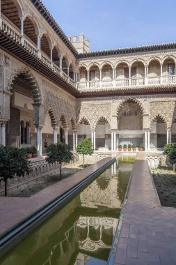 Alcazar Seville, Reales Alcazares de Sevilla, Courtyard ile bakireleri, Endülüs, İspanya.