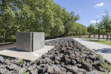 Kentsel Sanat, heykel için yenilmiş Claudi Casanovas.Olot,Catalonia,Spain tarafından.