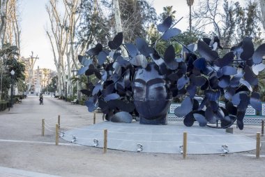 Park, Parque Ribalta, genel Bahçe Şehir Merkezi, heykel sanatçısı Manolo Valdes.Castellon,Spain kelebekler.